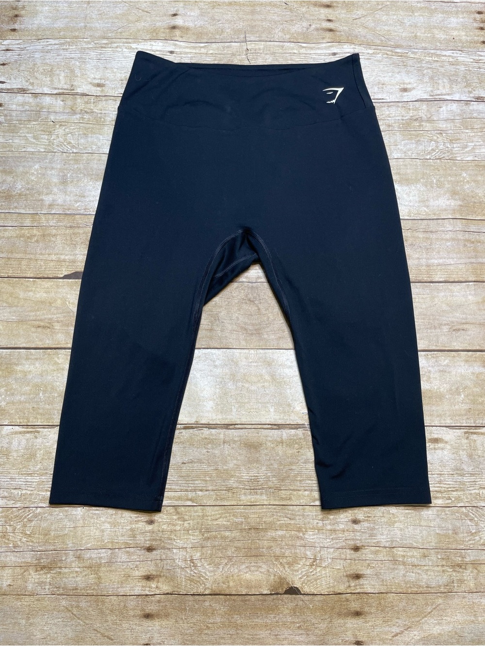 Gymshark Women’s Black Training Cropped Capri Leggings